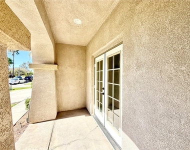 37961 Veranda Way - Photo Thumbnail 4