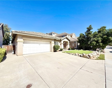 37961 Veranda Way - Photo Thumbnail 1