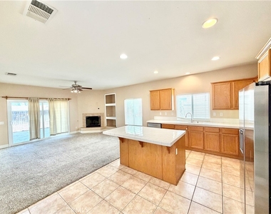 37961 Veranda Way - Photo Thumbnail 35