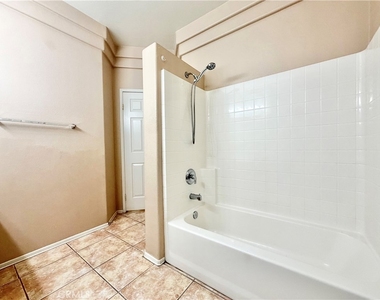 37961 Veranda Way - Photo Thumbnail 20