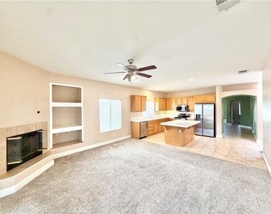 37961 Veranda Way - Photo Thumbnail 38