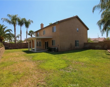 25352 Mountain Springs Street - Photo Thumbnail 25