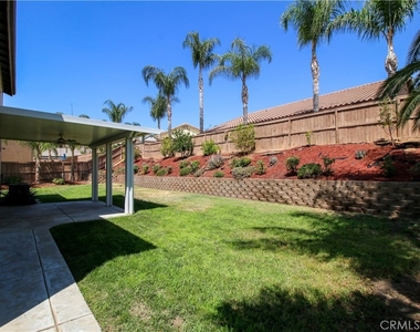 25352 Mountain Springs Street - Photo Thumbnail 26