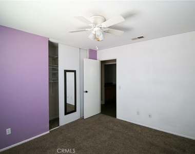 25352 Mountain Springs Street - Photo Thumbnail 19
