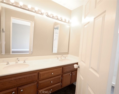 25567 Woodside - Photo Thumbnail 8