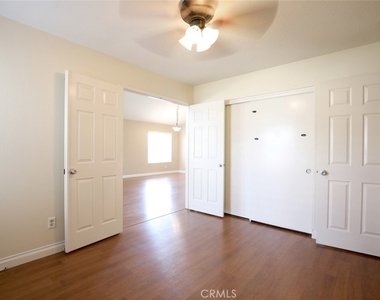 25567 Woodside - Photo Thumbnail 11