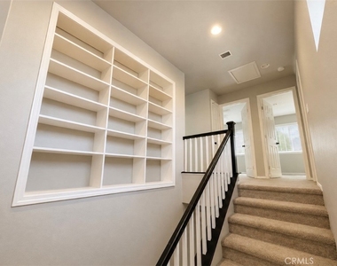 33537 Cedar Creek - Photo Thumbnail 5