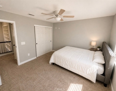 33537 Cedar Creek - Photo Thumbnail 7