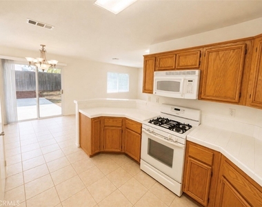 26814 Mountain Glen - Photo Thumbnail 2