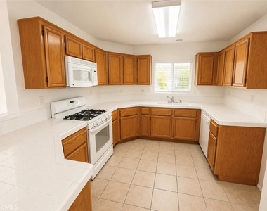 26814 Mountain Glen - Photo Thumbnail 1