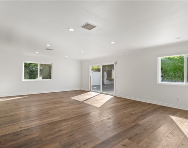 6515 Kenwater - Photo Thumbnail 13