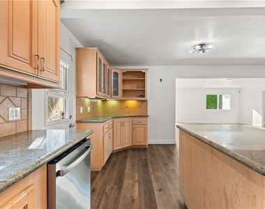 6515 Kenwater - Photo Thumbnail 11