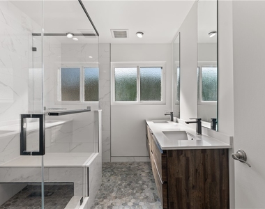 6515 Kenwater - Photo Thumbnail 18