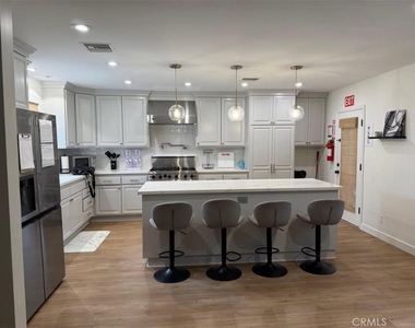 22839 Dolorosa Street - Photo Thumbnail 3