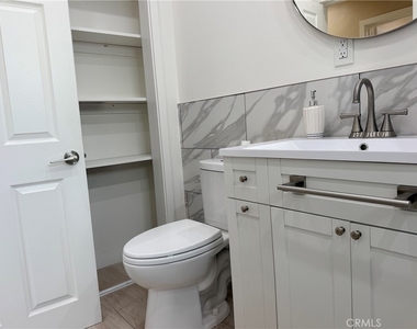 10971 Roscoe - Photo Thumbnail 11