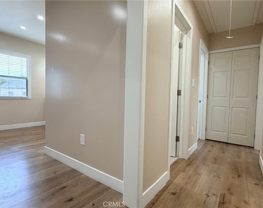 10971 Roscoe - Photo Thumbnail 6
