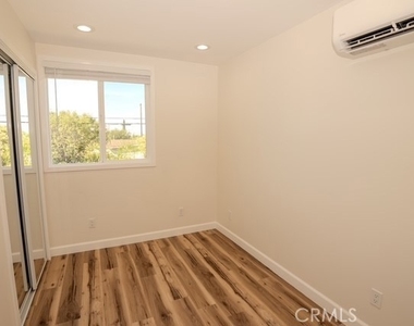 11272 Herrick - Photo Thumbnail 4