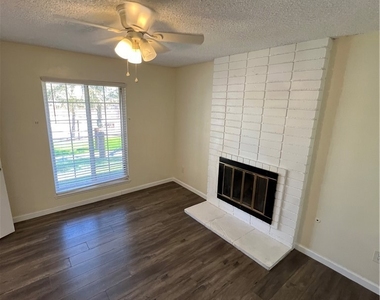 13747 Polk Street - Photo Thumbnail 27