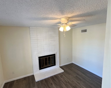 13747 Polk Street - Photo Thumbnail 25