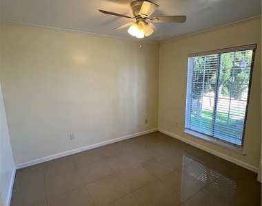 13747 Polk Street - Photo Thumbnail 15