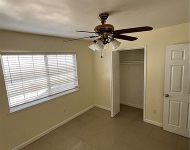 13747 Polk Street - Photo Thumbnail 19