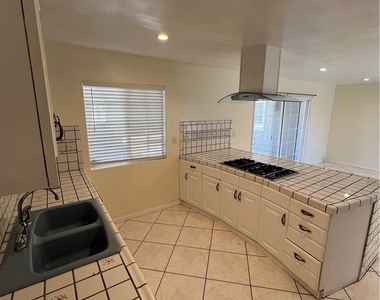 13747 Polk Street - Photo Thumbnail 28