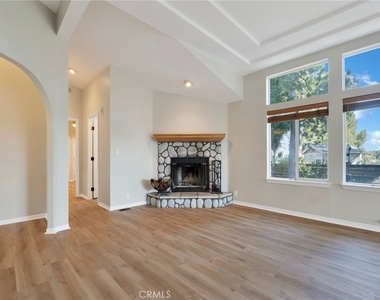 126 Pueblo Lane - Photo Thumbnail 9
