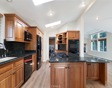 126 Pueblo Lane - Photo Thumbnail 13