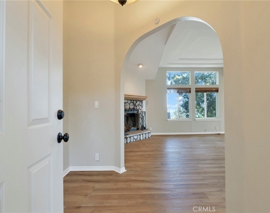 126 Pueblo Lane - Photo Thumbnail 3