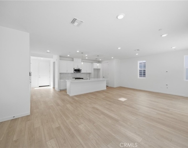 4801 Arroyo Run - Photo Thumbnail 5