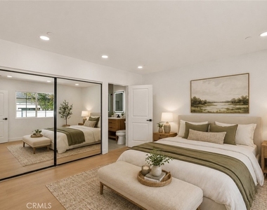 5732 Stansbury Avenue - Photo Thumbnail 7