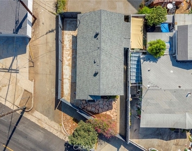 2718 7th Avenue - Photo Thumbnail 22
