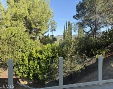 4724 El Caballero Drive - Photo Thumbnail 13