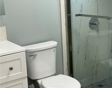 7035 Rhea - Photo Thumbnail 18