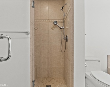 5110 Petit - Photo Thumbnail 30