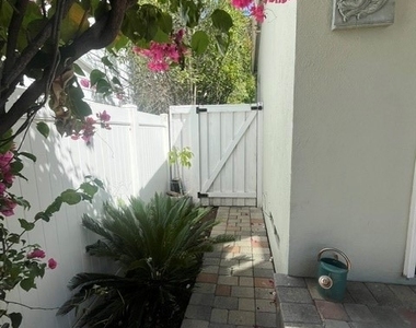 4419 Calhoun - Photo Thumbnail 23