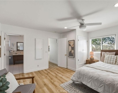 2611 Alvord Lane - Photo Thumbnail 9