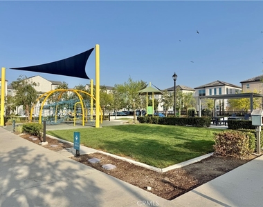 2625 E Forest Paseo - Photo Thumbnail 20