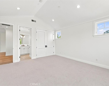 11540 Clover - Photo Thumbnail 33
