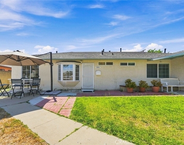 23311 Catskill Ave - Photo Thumbnail 12