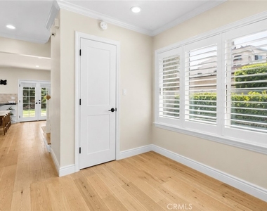 2020 Farrell - Photo Thumbnail 29