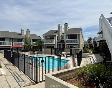 14851 Mulberry - Photo Thumbnail 3