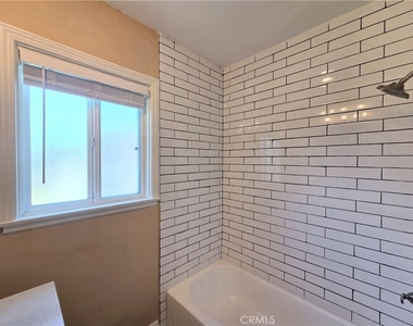 705 N Hillford Avenue - Photo Thumbnail 19