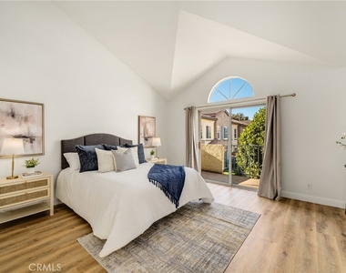 11463 1/2 Excelsior Drive - Photo Thumbnail 15