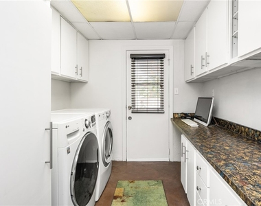 19301 Maynard Way - Photo Thumbnail 15