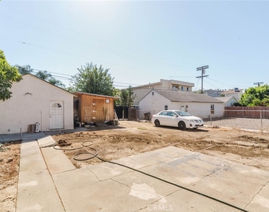 7426 Dempsey Avenue - Photo Thumbnail 17