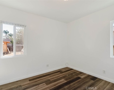 7426 Dempsey Avenue - Photo Thumbnail 13