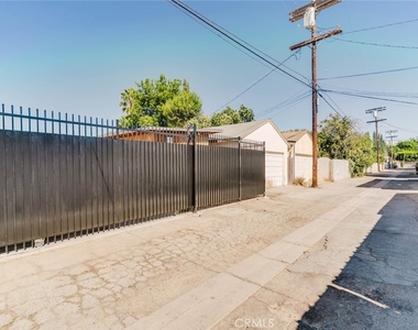7426 Dempsey Avenue - Photo Thumbnail 19