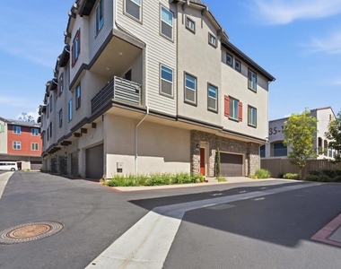 8386 Yosemite Street - Photo Thumbnail 18