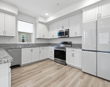 8386 Yosemite Street - Photo Thumbnail 1